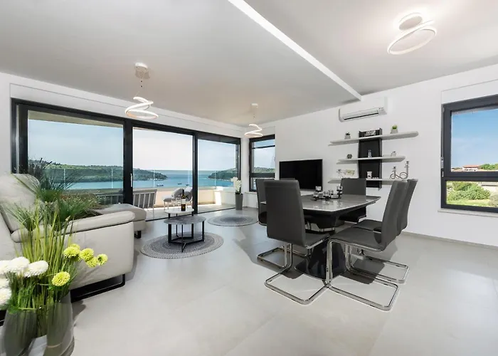 Apartment Malu Banjole